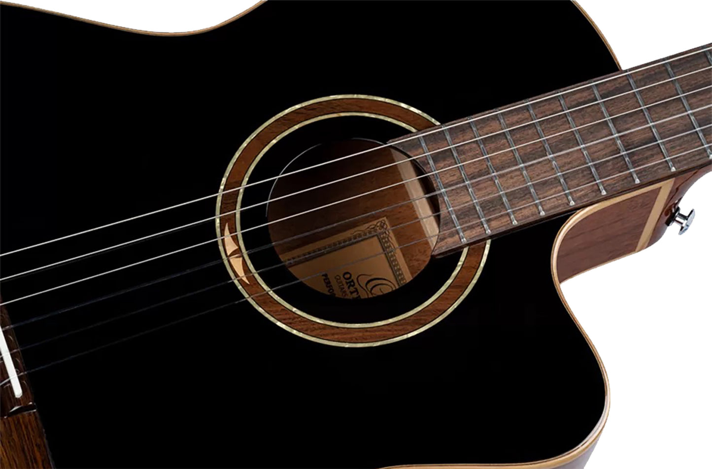 RCE238SN-BKT, Slim Neck, pan coupé, EQ MagusPro, table épicéa massif, manche acajou, sillet 48 mm, housse, noir brillant