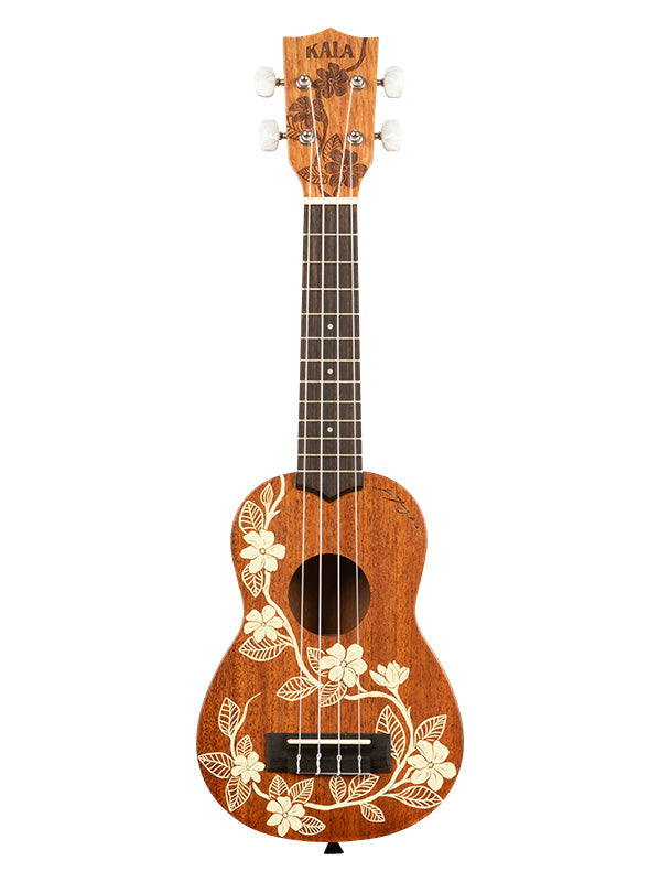 Maori - Gardenia Mahogany, Soprano, livré avec housse motif Voyage