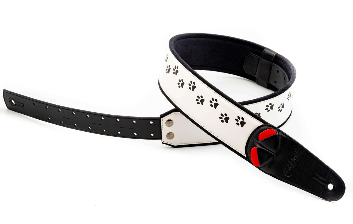 Courroie modèle CAT, extérieur synthétique, largeur 6 cm, longueur 100 à 145 cm, porte-médiators intégré, blanc