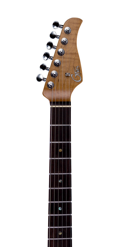 GTRS P800, corps aulne, manche érable flammé torréfié, touche palissandre, micros et processeur GTRS, flamingo pink