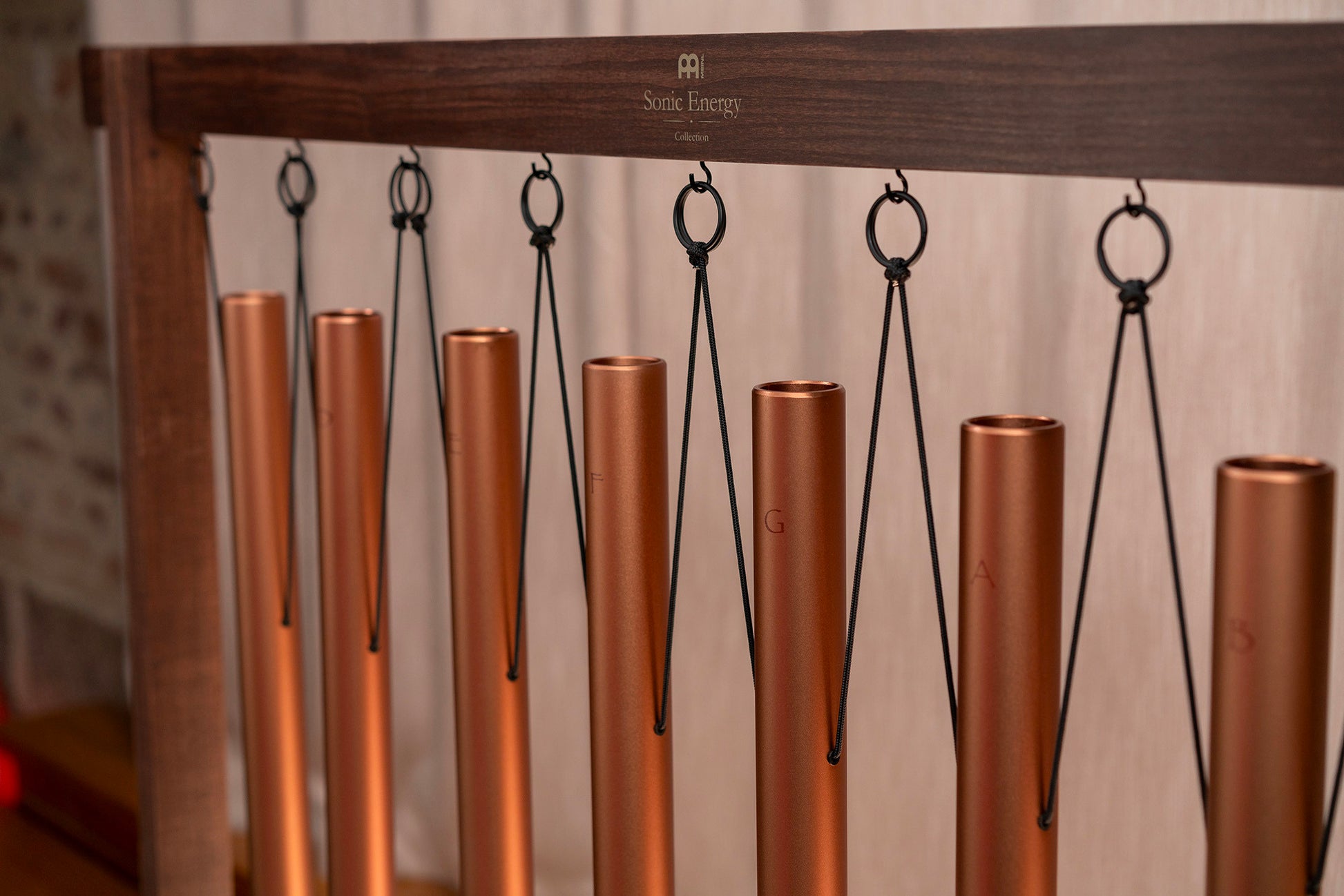 Set de 8 chimes Bain Sonore, stand, mailloches et sac de transport inclus, finition bronze