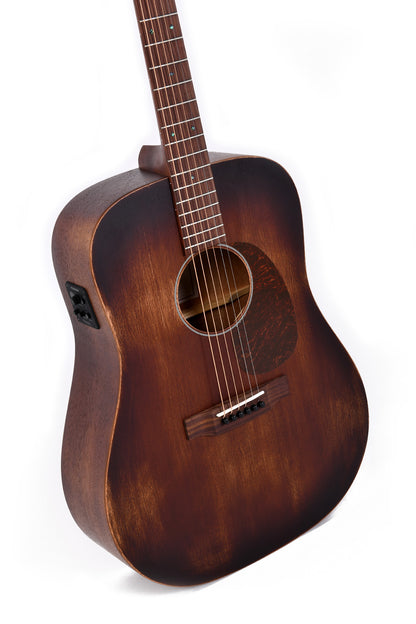 Modèle DM-15E-AGED, Dreadnought, table acajou massif, f/e acajou, touche & chevalet pau ferro, EQ Fishman, naturel"vieilli"