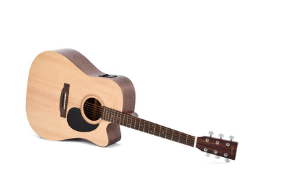 Modèle DC-10E, Dreadnought pan coupé, table épicéa Sitka, fond & éclisses acajou, EQ SIGMA, naturel satiné