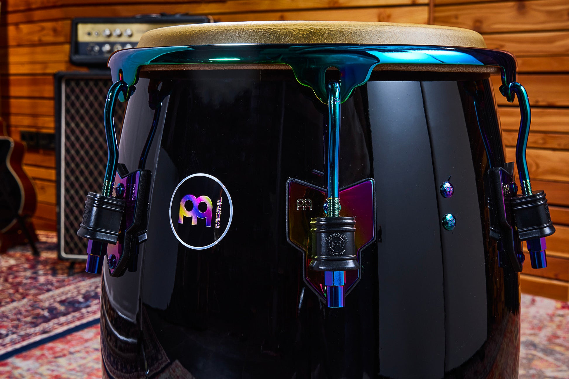 Conga Spectrum 11" 3/4, fût Chêne Siam 3 plis, hauteur 76.2cm, peau true skin buffle, cercles SSR 4mm.