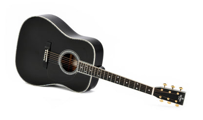 Modèle DT-42 NASHVILLE, édition spéciale, Dreadnought, table épicéa massif, f/e tilia, binding abalone, softcase, noir brillant