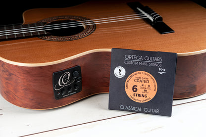 Jeu pour guitare classique 4/4 CUSTOM PRO, cuivre plaqué argent/nylon cristal, revêtement anti-corrosion, tension forte
